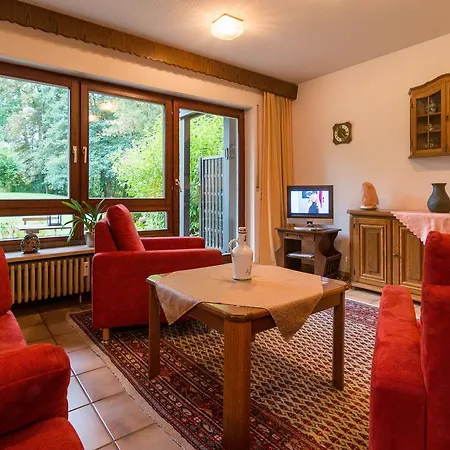 Ferienwohnung An Der Alb Apartment *